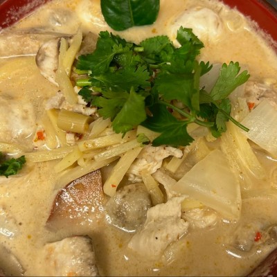 17-Tom Kha Soup