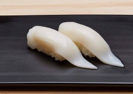 Ika (Squid) Nigiri (2 pcs)