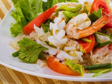 Thai Touch Salad