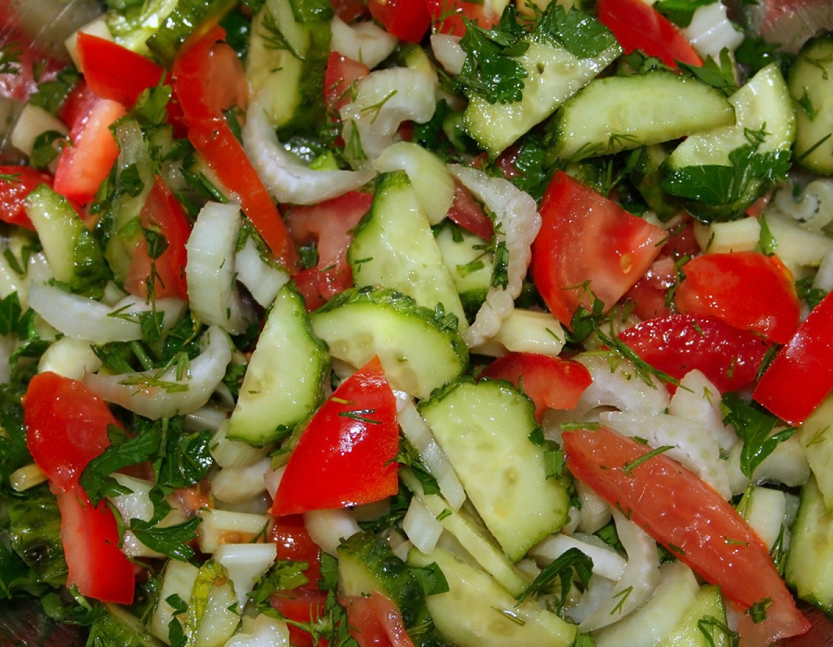 Armenian Salad (Vegan Approved)