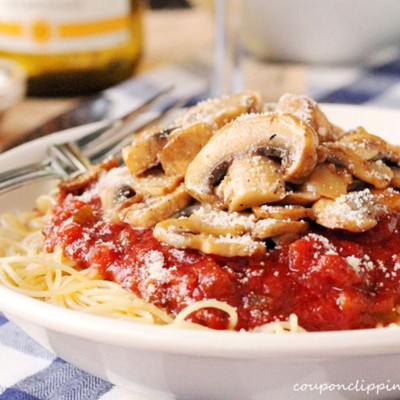 Pasta with Meat Sauce and Mushroom