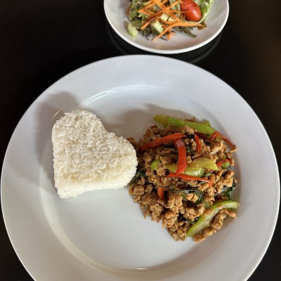L- Basil Chicken With Rice