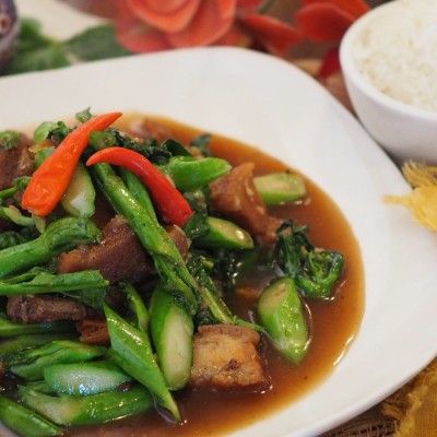 Crispy Pork Chinese Broccoli