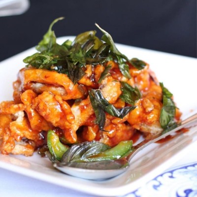 Sweet Crispy Basil Chicken