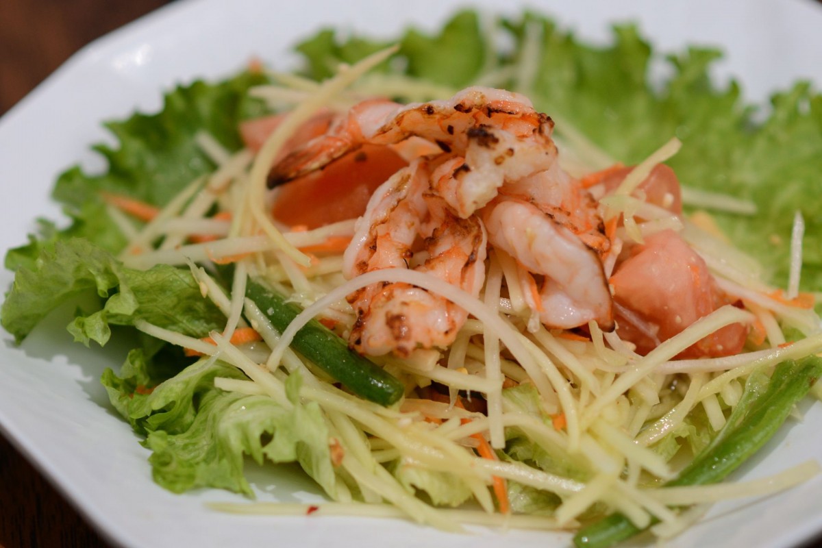 Papaya Salad with Shrimp