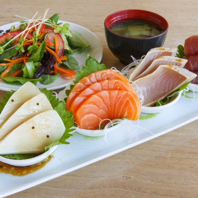 Sashimi Plate (Lunch)