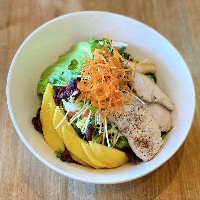 Hamachi Mango Salad