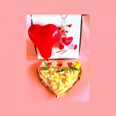Medium Heart Shaped Pizza, Balloon & Bear