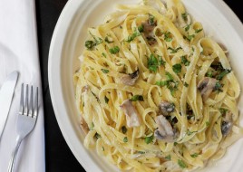 Fettuccine Alfredo