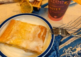 1pcs Cheese Coffee Cake Slice with 1 Cup of 12oz Coffee (Wednesday and Thursday Available) 