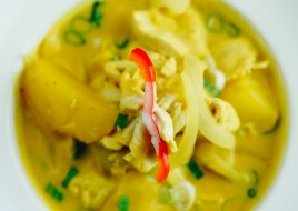 YELLOW Curry ( Come with Rice  ) 