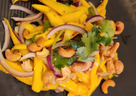  Spicy Mango Salad