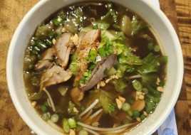 ROASTED DUCK NOODLE
