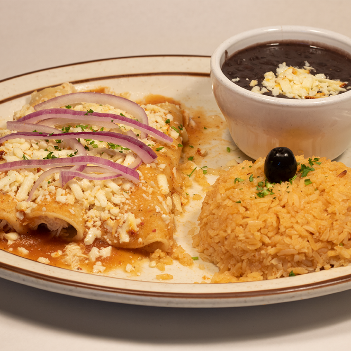 Enchiladas Rancheras La Cabañita