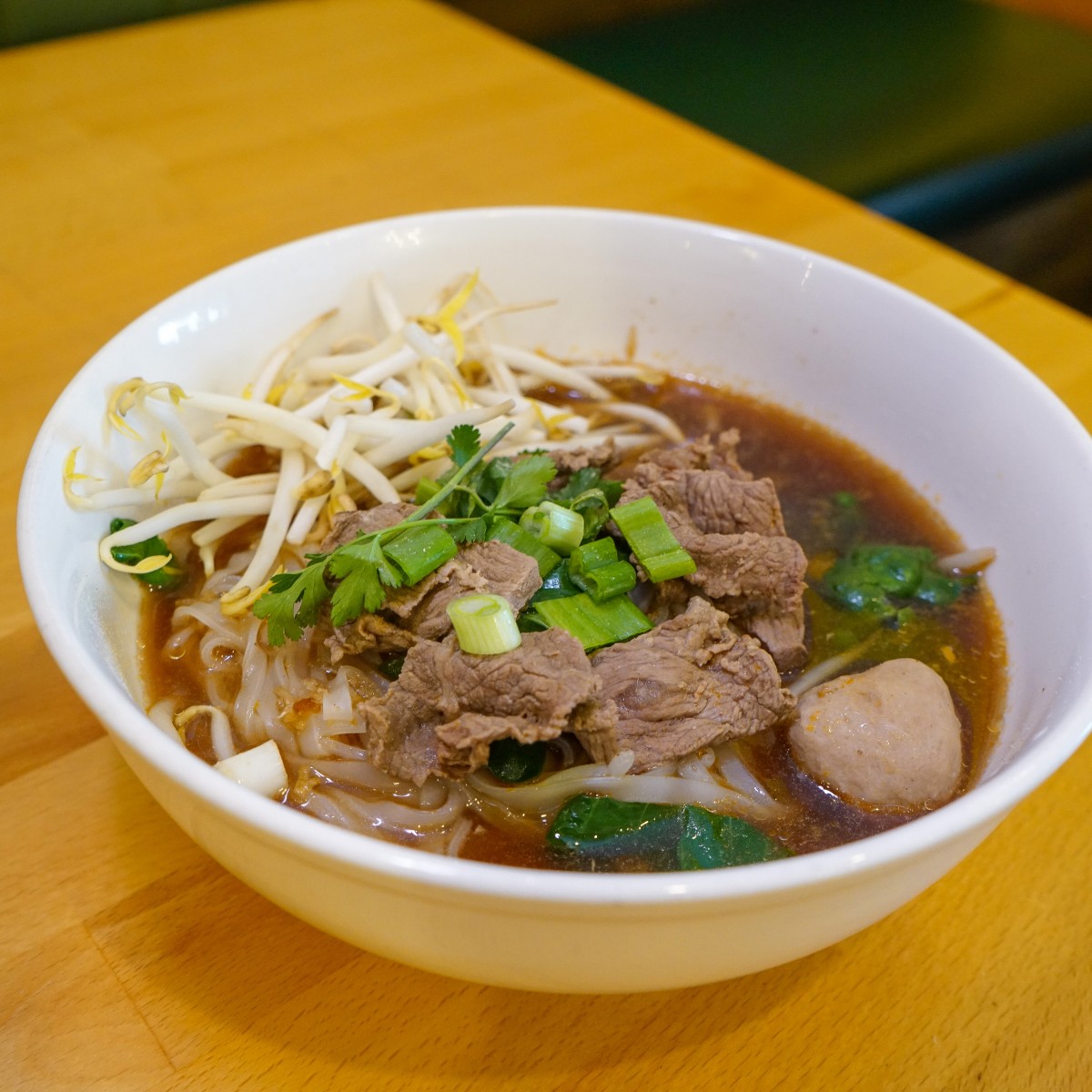 ribeye-boat-noodle-soup-star-of-siam