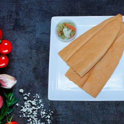 7.5. Large Spicy Cheese Borek