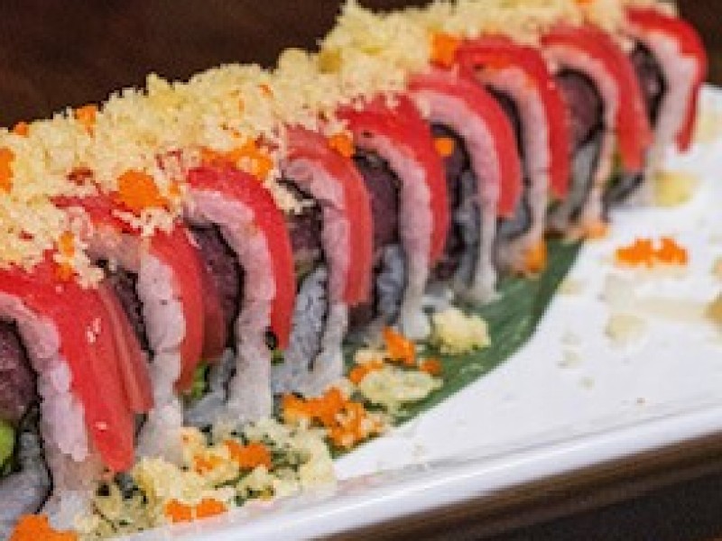 Maguro Fuji Special Roll