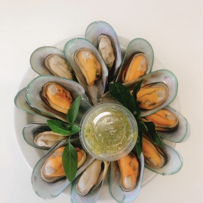 Steamed Mussels