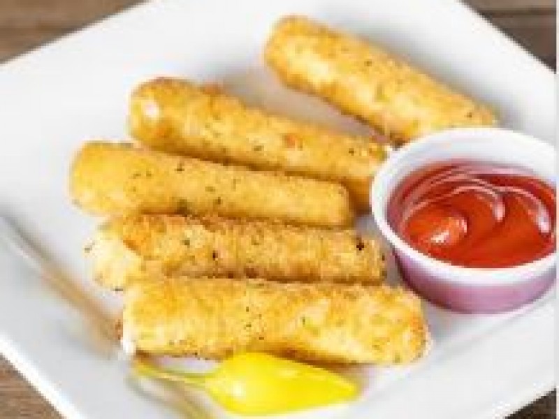 Mozzarella Sticks (5 pcs)