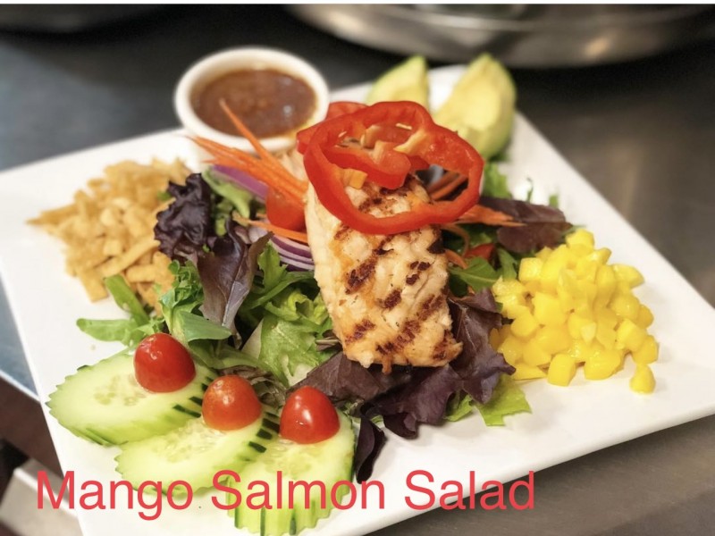 Mango Salmon Salad