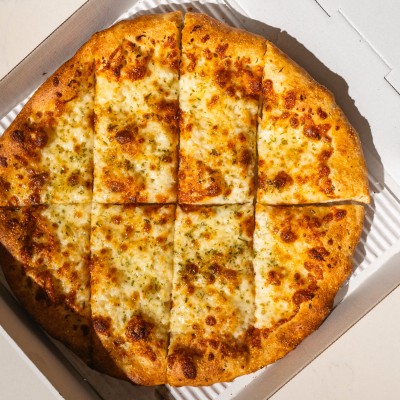 Garlic Cheese Bread Sticks (8 Pcs)