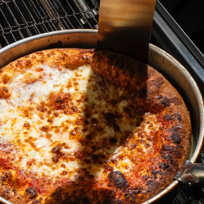 Pan Pizza 12