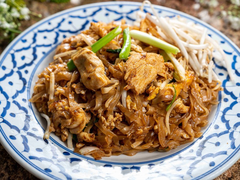 Fried Noodle w/ Crab