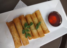 Crispy Veggie Rolls (6)