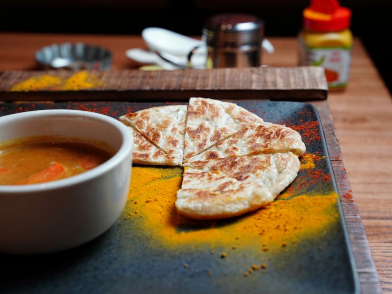 Roti Yellow Curry