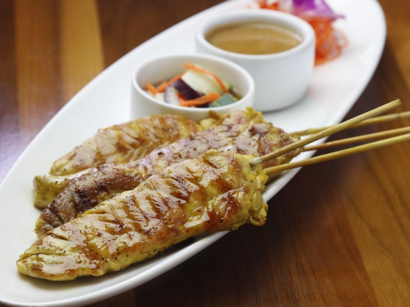 Satay Chicken (4pcs)