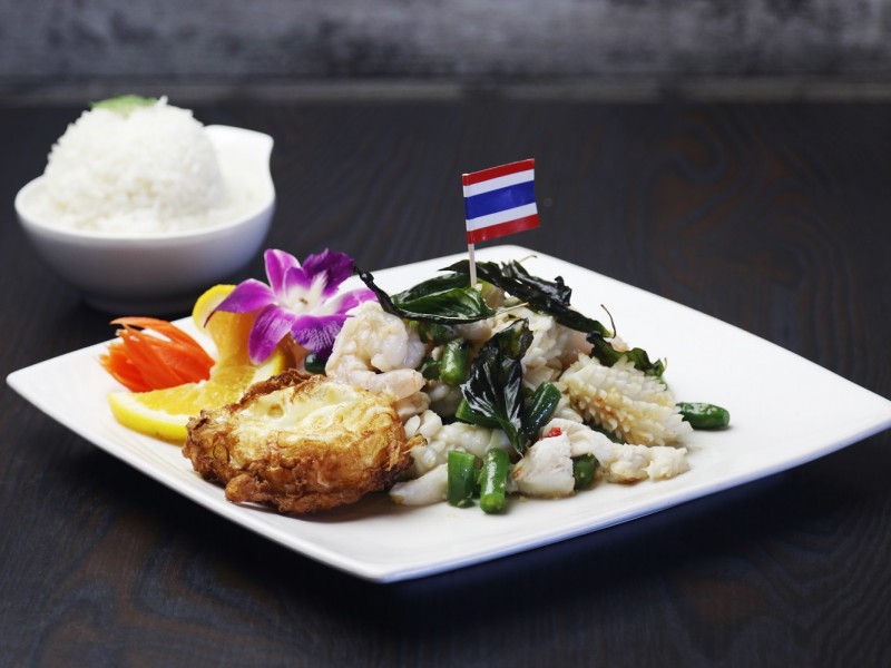 Talay Gra-Prow with Kai-Dow