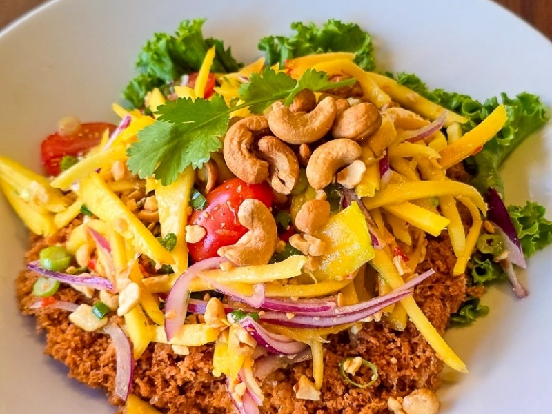 Catfish Salad ยำปลาดุกฟู