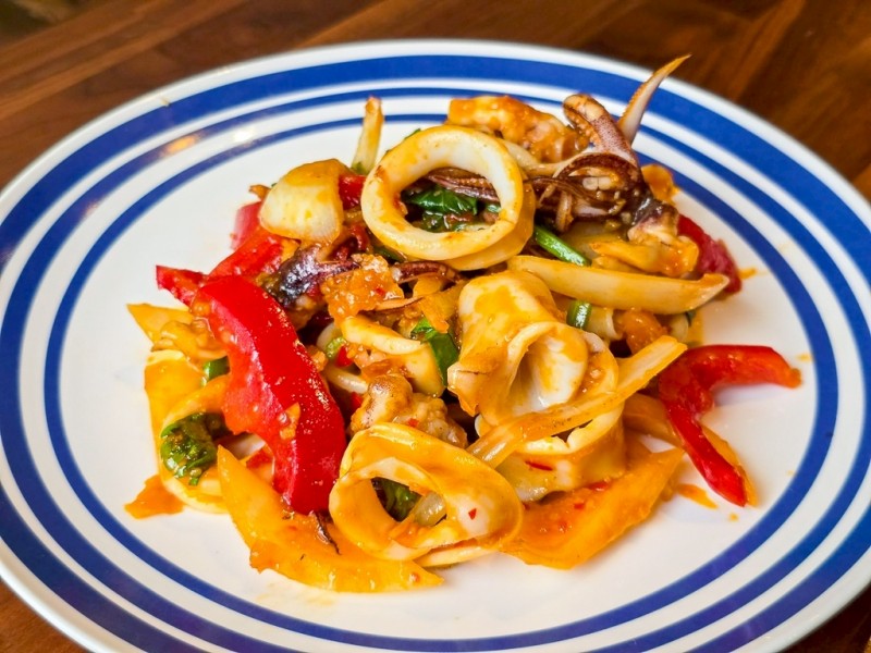 Squid with Salted egg หมึกผัดไข่เค็ม