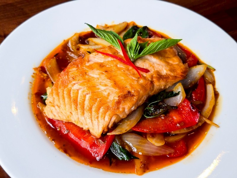 Salmon Ka-Prow