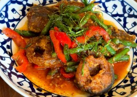 Pla Duk Pad Prik Khing