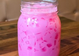 Thai Pink Milk (Nom-Yen)