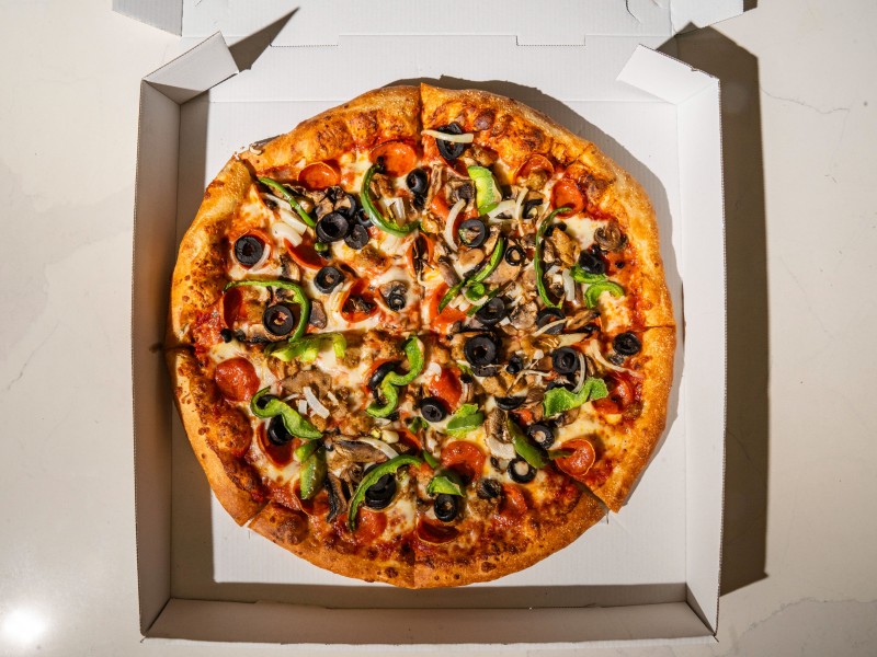 Medium Deluxe