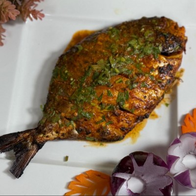 WHOLE GRILLED FISH (Pampono)