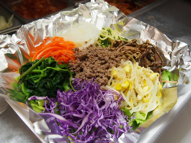 Bibimbap (비빔밥)