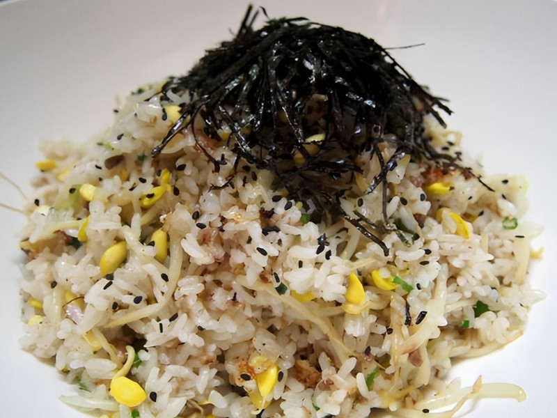 Beansprout Bibimbap (콩나물 비빔밥)