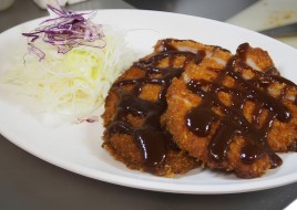 Namsan-Tonkatsu (남산 돈까스)
