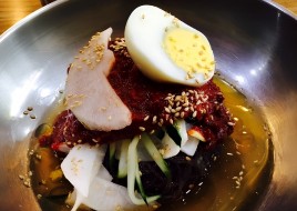  Cold Arrowroot Noodle w/ Spicy Sauce (칡비빔냉면)