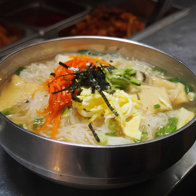 Noodle Soup with Vegetables (잔치국수)