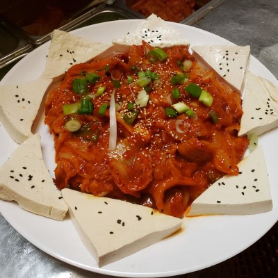 Stir-fried Pork Belly with Tofu & Kimchi (두부김치제육)