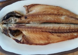 Grilled Mackerel (고등어구이)