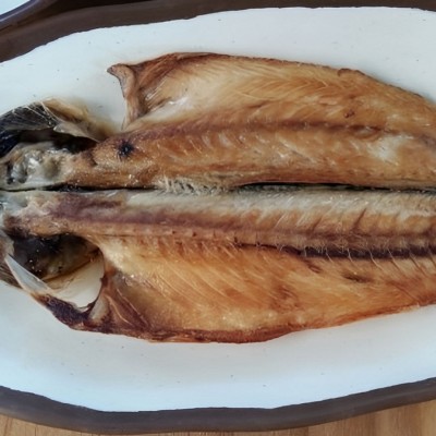Grilled Mackerel (고등어구이)