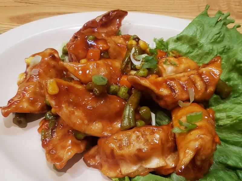 Sweet Chili Dumplings (매운탕수만두)