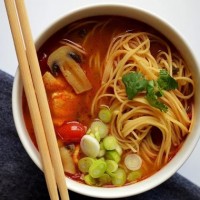NOODLES LUNCH