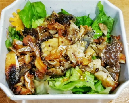 Midori Sushi Salad