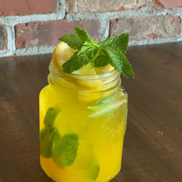 Mongo Lemonade